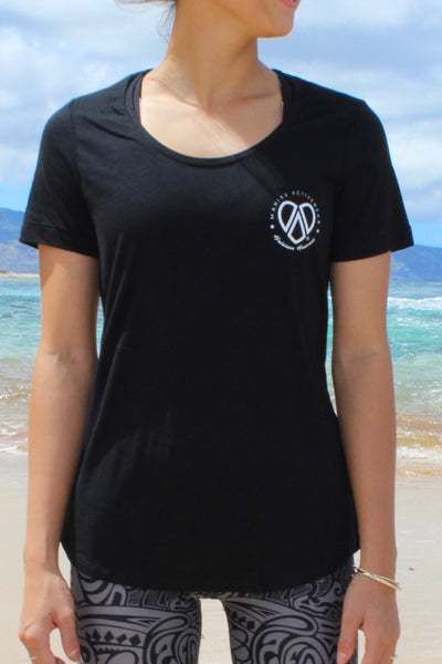 Women's Cotton T-Shirt (black)